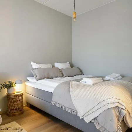 Arctic Studio, Private Sauna By Lapland Host Appartement Rovaniemi
