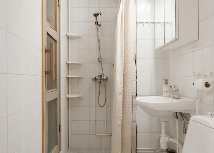 Arctic By Lapland Host רובניימי